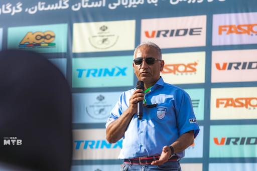 اهدای مدال مرحله سوم لیگ